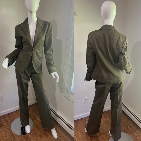Lafayette 148 NY 2 Piece Suit - Picture 3 of 17